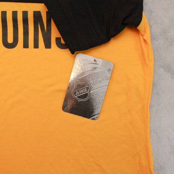 NHL Boston Bruins Short Sleeve Tee Women's Small - Picture 5 of 8